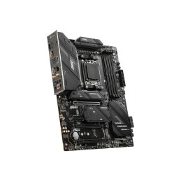 icecat_MSI MAG X670E TOMAHAWK WIFI Motherboard AMD X670 Buchse AM5 ATX