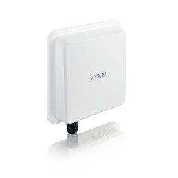 icecat_Zyxel FWA710 wireless router Multi-Gigabit Ethernet Dual-band (2.4 GHz   5 GHz) 5G White
