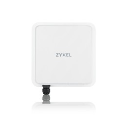 icecat_Zyxel FWA710 router wireless Multi-Gigabit Ethernet Dual-band (2.4 GHz 5 GHz) 5G Bianco