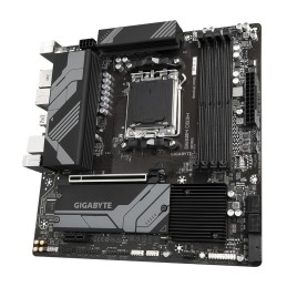 icecat_Gigabyte B650M DS3H Motherboard AMD B650 Buchse AM5 micro ATX